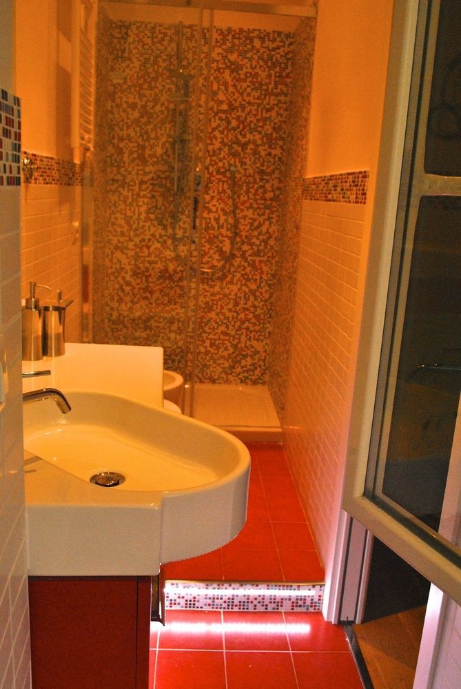 Casa de hóspedes Demi's 3*